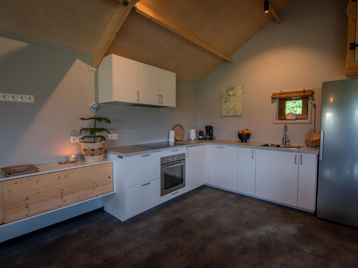 Composite Lodges With Shared Space In Drenthe Ruinerwold Esterno foto