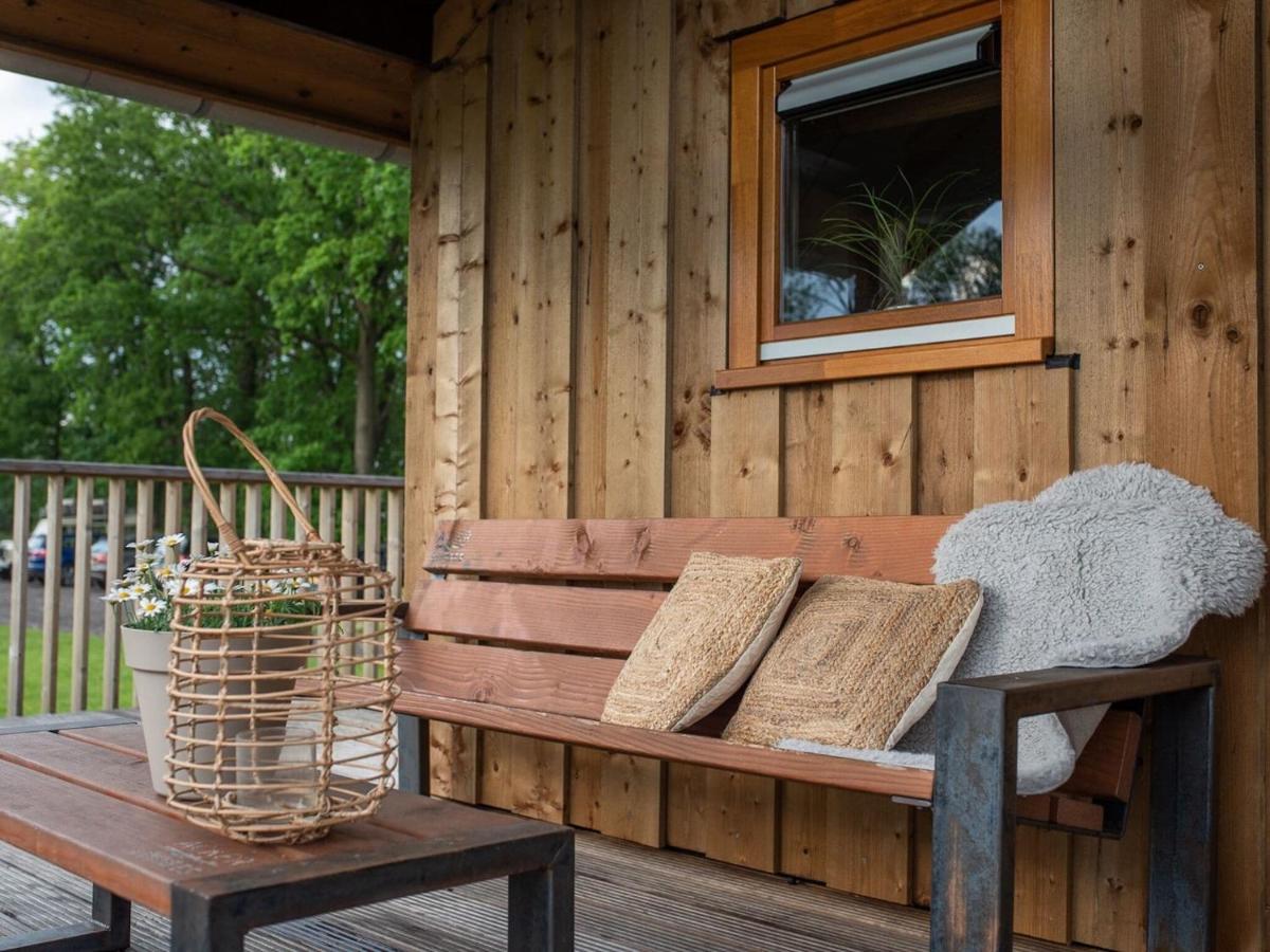 Composite Lodges With Shared Space In Drenthe Ruinerwold Esterno foto