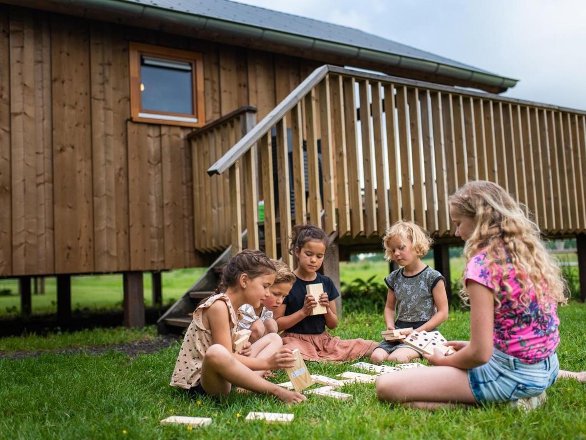 Composite Lodges With Shared Space In Drenthe Ruinerwold Esterno foto